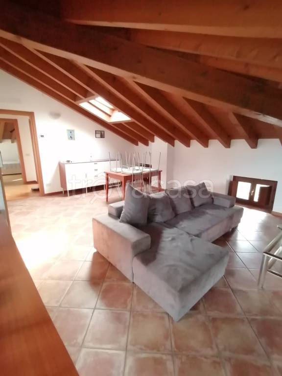 appartamento in vendita a Rezzato in zona Virle
