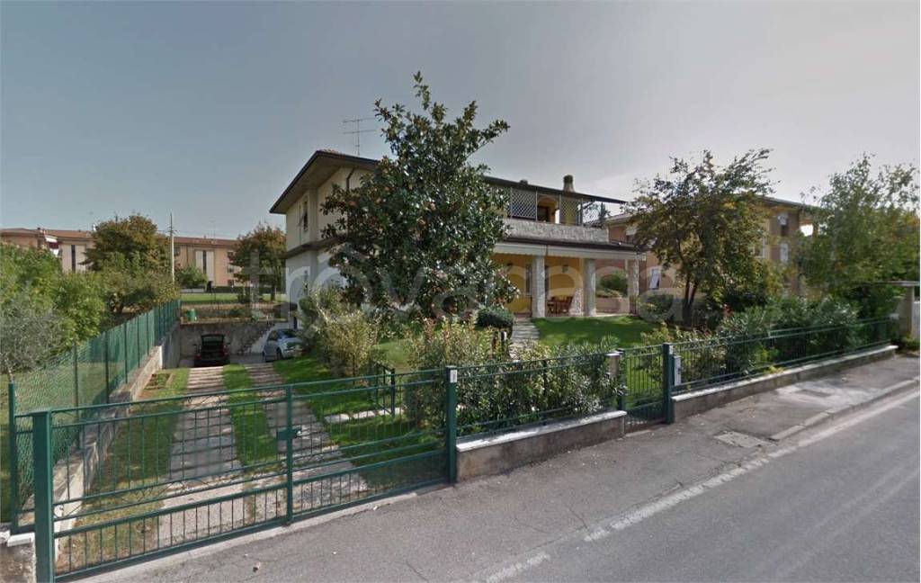 casa indipendente in vendita a Rezzato