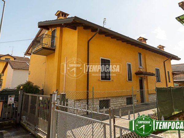 casa indipendente in vendita a Rezzato