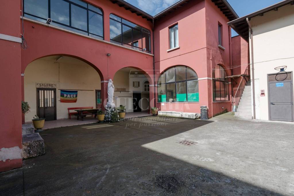 villa in vendita a Rezzato