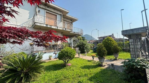 casa indipendente in vendita a Rezzato