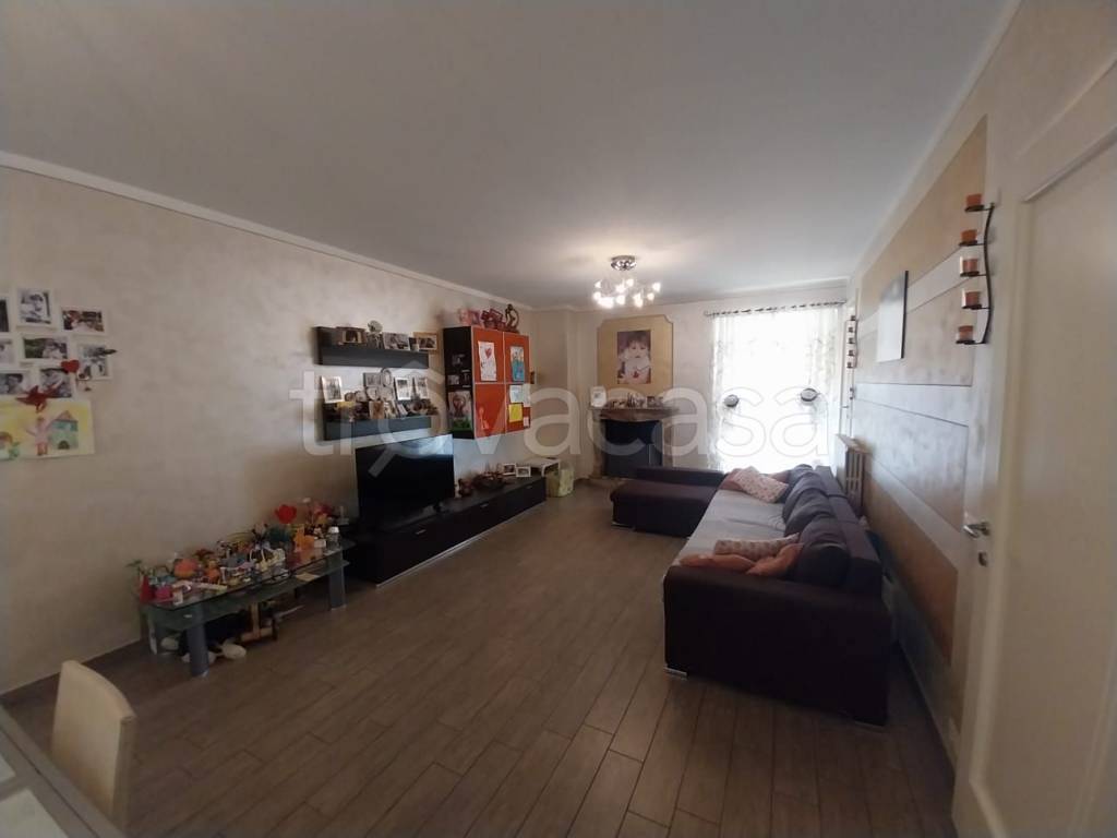 casa indipendente in vendita a Rezzato