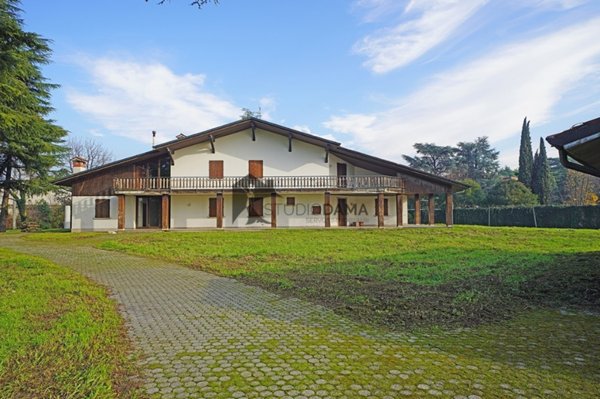 casa indipendente in vendita a Rezzato in zona Treponti