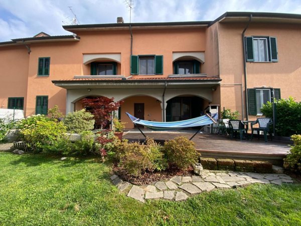 casa indipendente in vendita a Rezzato in zona San Giacomo