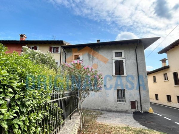 casa indipendente in vendita a Rezzato