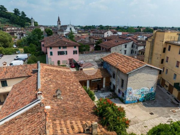 casa indipendente in vendita a Rezzato