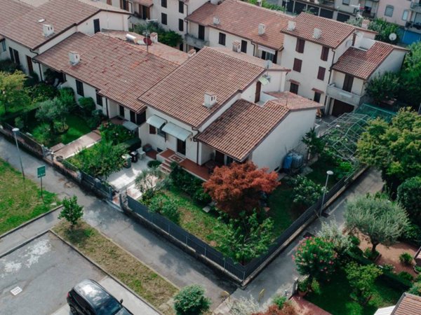 casa indipendente in vendita a Rezzato