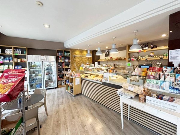 negozio in vendita a Rezzato