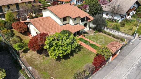casa indipendente in vendita a Rezzato