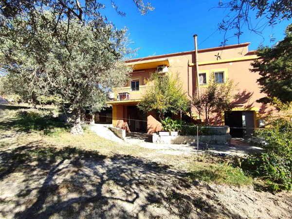 casa indipendente in vendita a Rezzato in zona San Giacomo