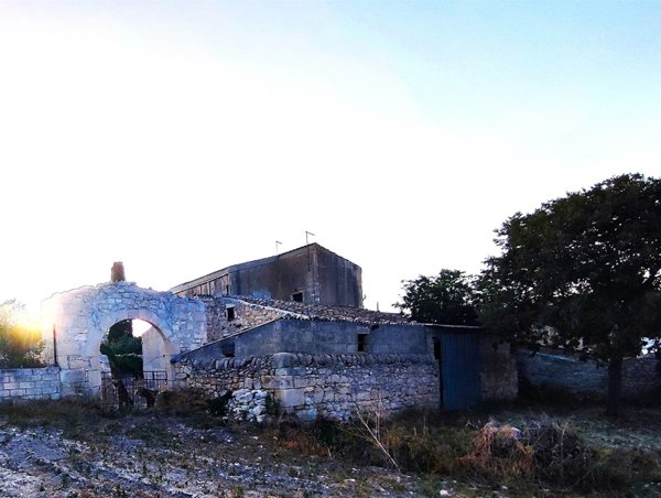 casale in vendita a Rezzato in zona San Giacomo