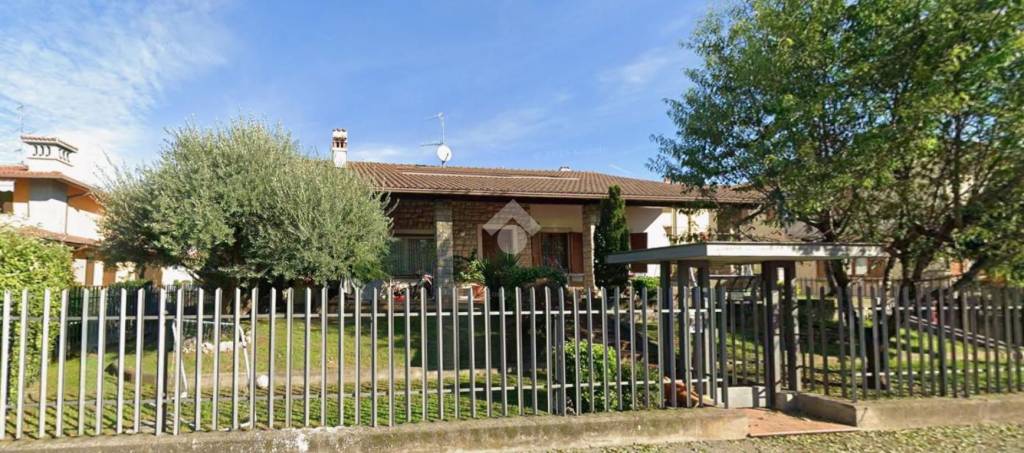 casa indipendente in vendita a Rezzato