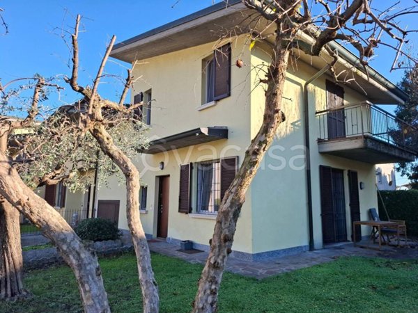 casa indipendente in vendita a Rezzato