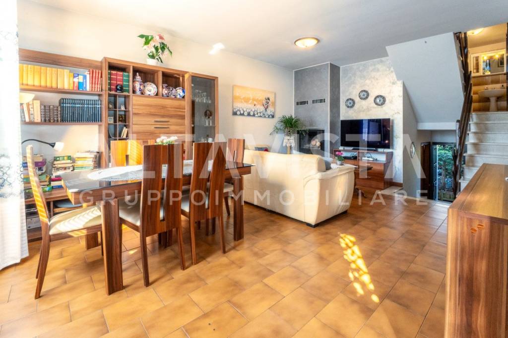 casa indipendente in vendita a Rezzato