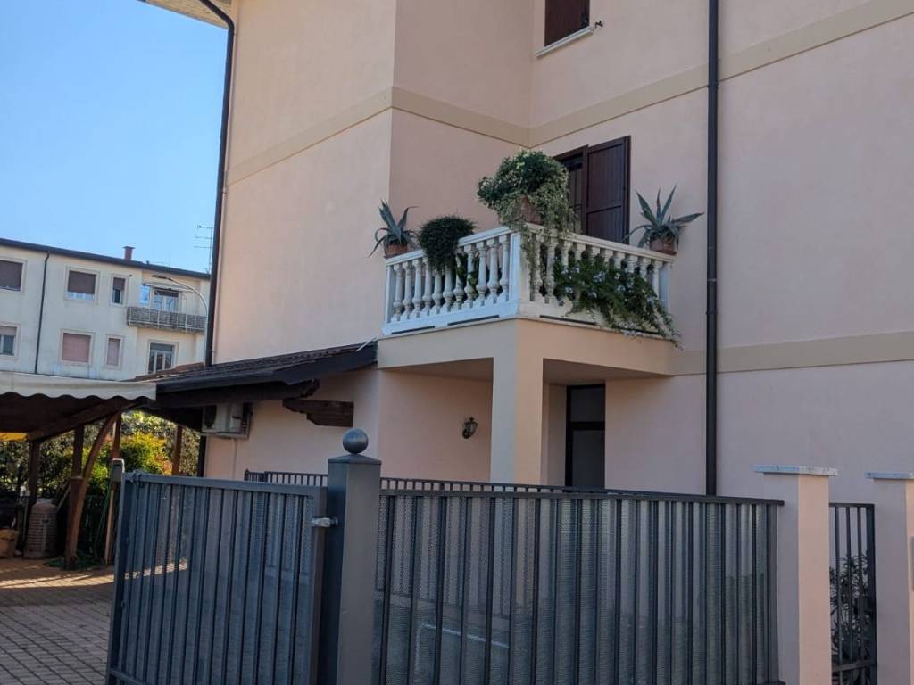 appartamento in vendita a Rezzato