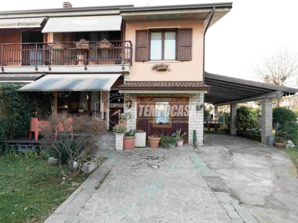 casa indipendente in vendita a Rezzato