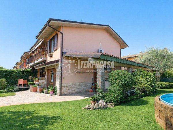 casa indipendente in vendita a Rezzato