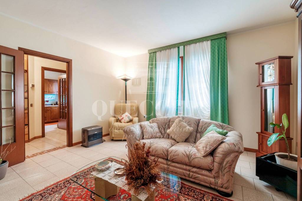 casa indipendente in vendita a Rezzato