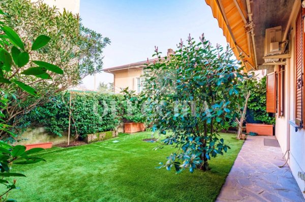 casa indipendente in vendita a Rezzato