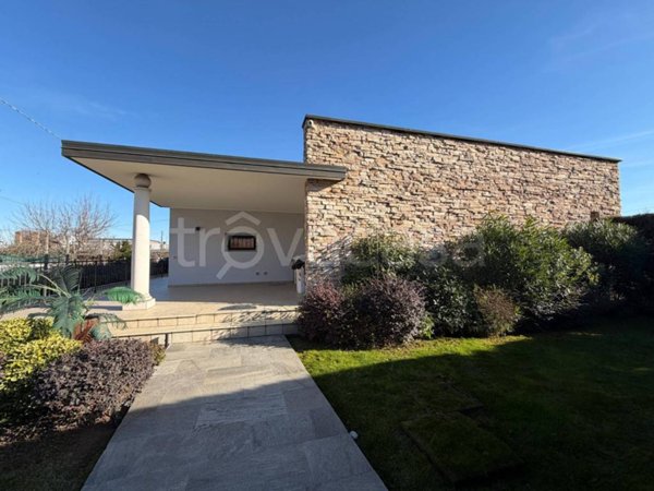 casa indipendente in vendita a Rezzato