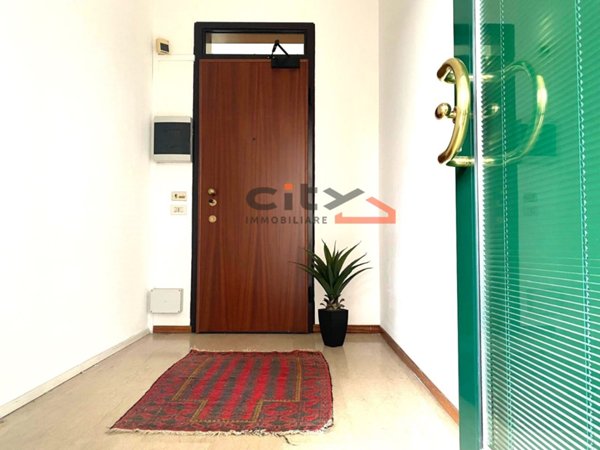 ufficio in vendita a Rezzato in zona San Giacomo