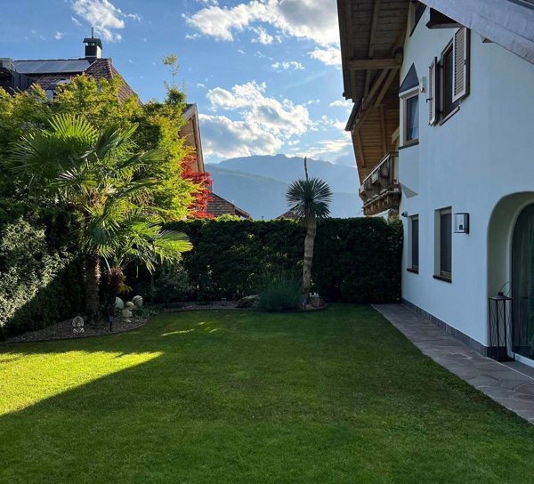 casa indipendente in vendita a Rezzato in zona San Giacomo