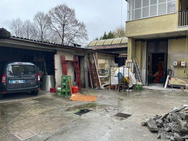 pentavano in vendita a Rezzato