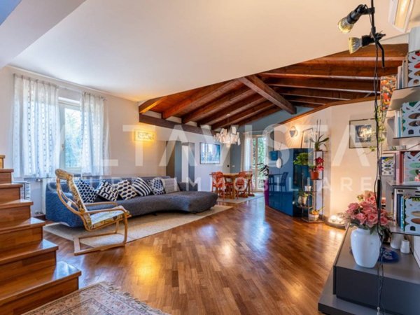 casa indipendente in vendita a Rezzato