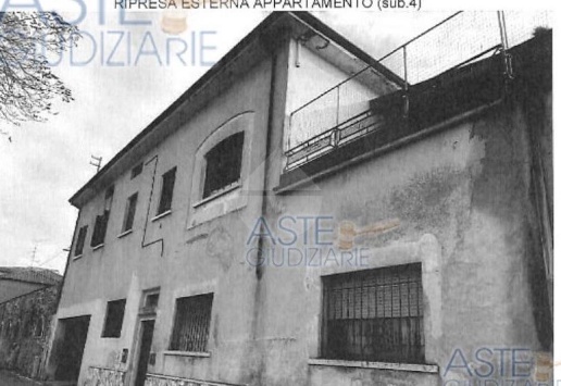appartamento in vendita a Rezzato in zona Treponti