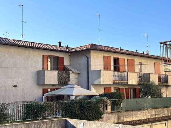 appartamento in vendita a Rezzato in zona Virle