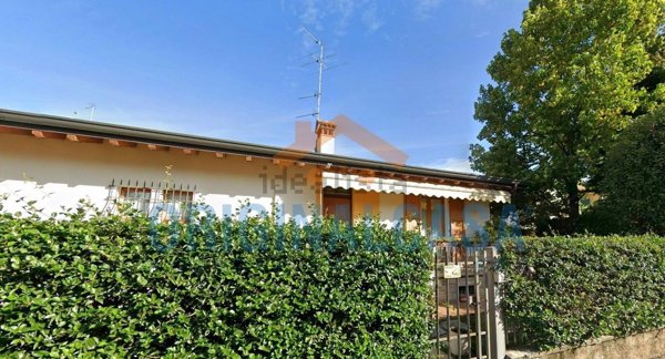 casa indipendente in vendita a Rezzato