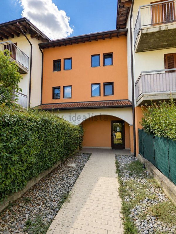 appartamento in vendita a Rezzato in zona Virle