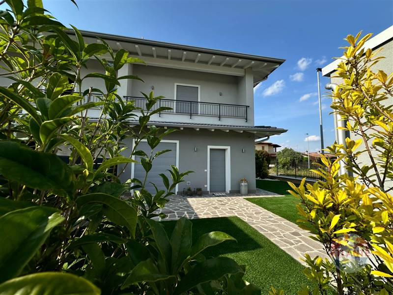 casa indipendente in vendita a Roccafranca