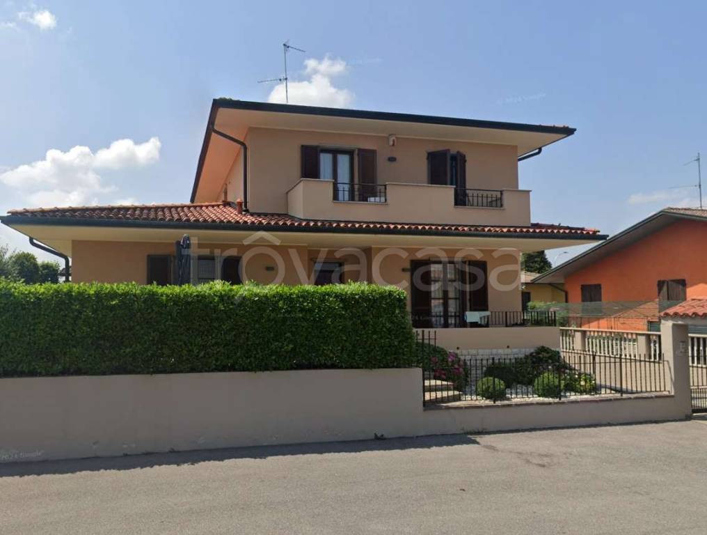 casa indipendente in vendita a Roccafranca