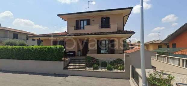 casa indipendente in vendita a Roccafranca