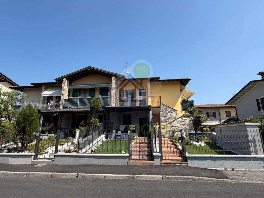 appartamento in vendita a Roccafranca in zona Ludriano
