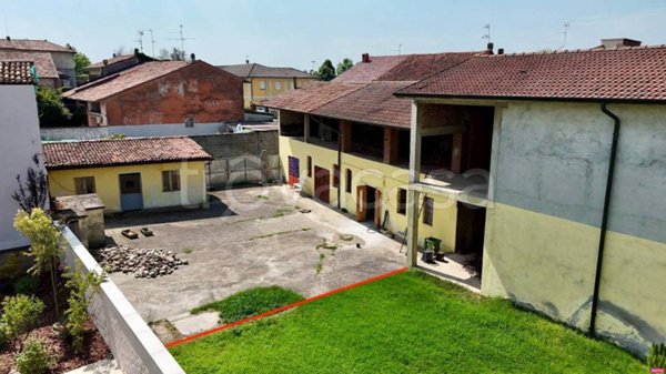 casa indipendente in vendita a Roccafranca in zona Ludriano
