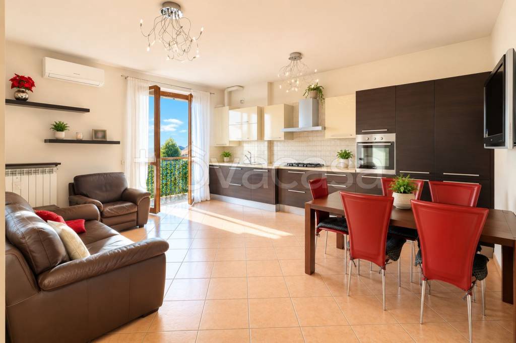 appartamento in vendita a Roccafranca in zona Ludriano