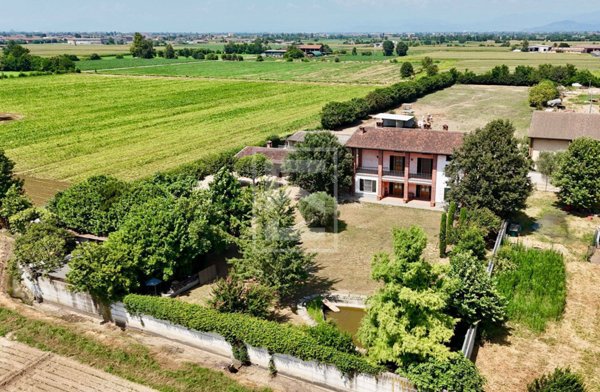 casa indipendente in vendita a Roccafranca in zona Ludriano