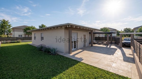 casa indipendente in vendita a Roccafranca