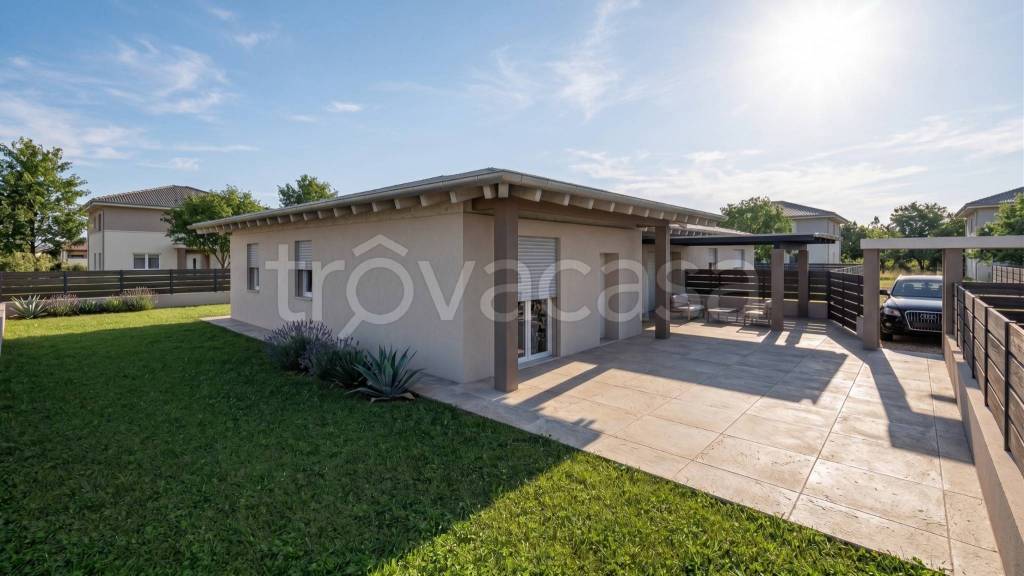casa indipendente in vendita a Roccafranca