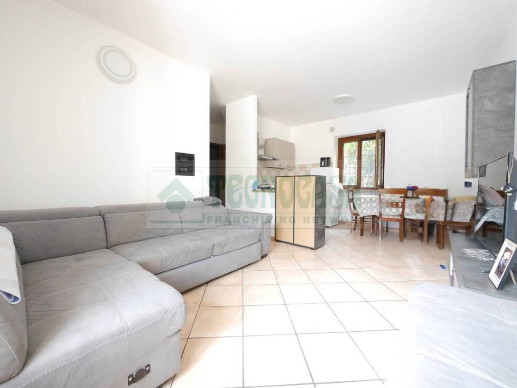 appartamento in vendita a Roccafranca in zona Ludriano