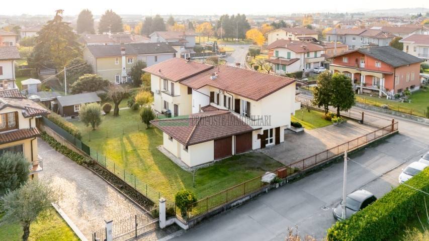 casa indipendente in vendita a Rodengo Saiano in zona Ponte Cingoli
