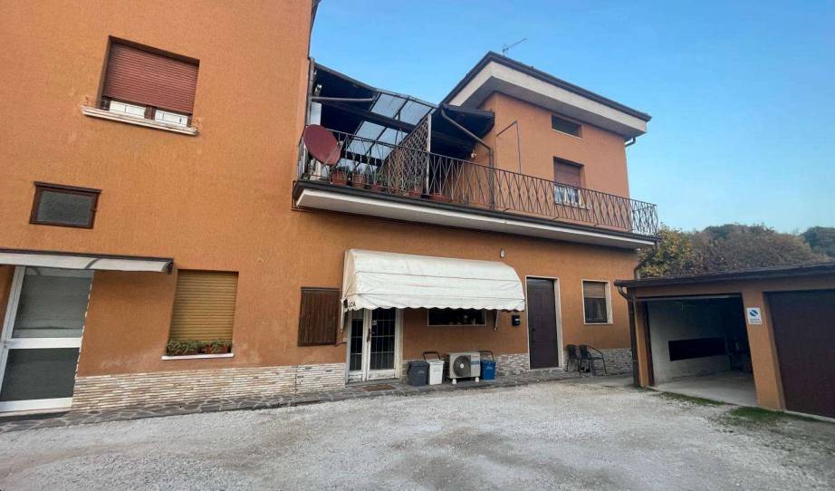 appartamento in vendita a Rodengo Saiano