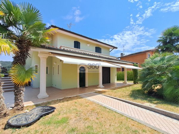 casa indipendente in vendita a Rodengo Saiano