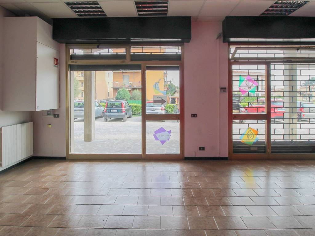 ufficio in vendita a Rodengo Saiano in zona Ponte Cingoli