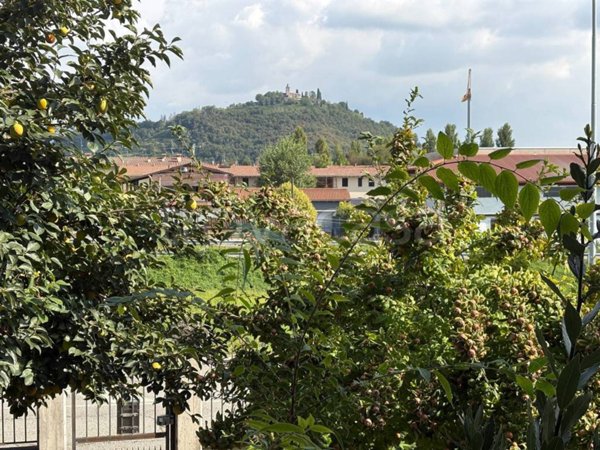 casa indipendente in vendita a Rodengo Saiano