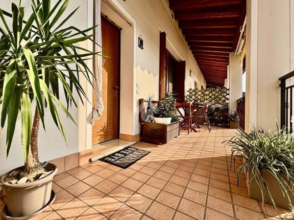 appartamento in vendita a Rodengo Saiano