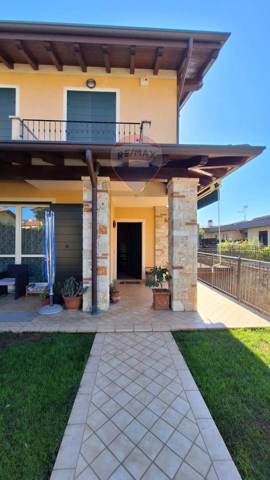 casa indipendente in vendita a Rodengo Saiano