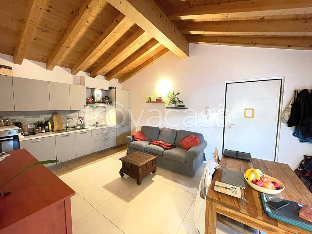 appartamento in vendita a Rodengo Saiano